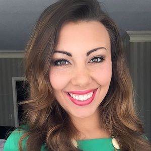 Meet your Posher, Katie beth